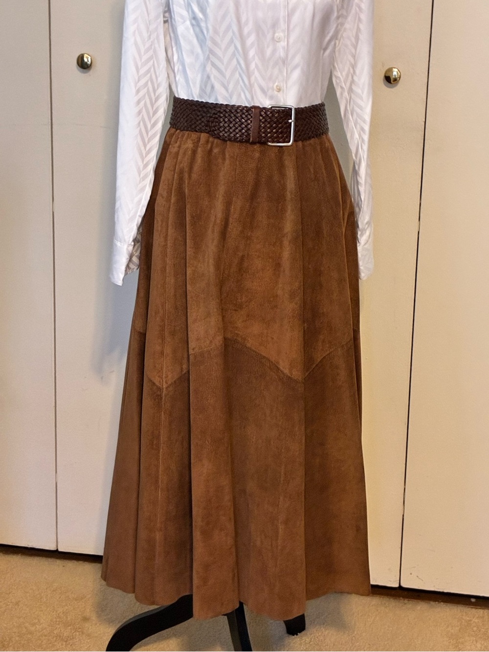 Vintage Brooks Brothers — Elegant Brown Fit and Flair Suede Skirt, Made in USA